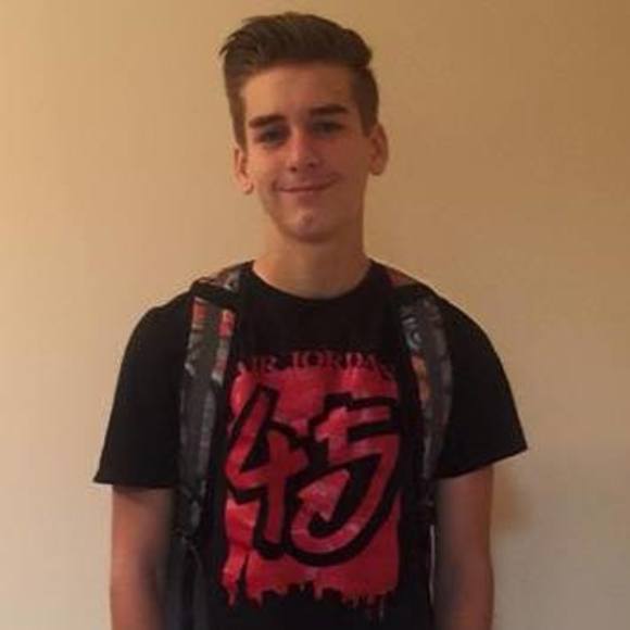 Meet your Posher, Isaac - Picture 1 of 1