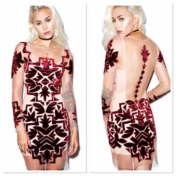 SOLD ON AKZNYC - Picture 2 of 4