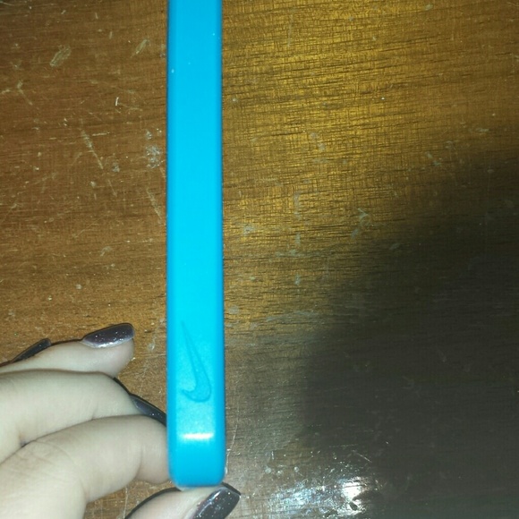 nike silicone iphone 5 / 5s case - Picture 4 of 4