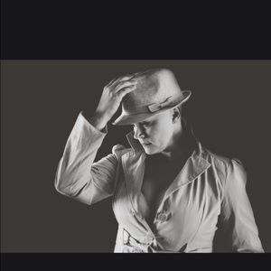 Meet your Posher, Jamie