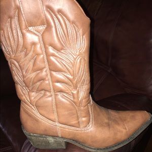 Candies cowgirl boots