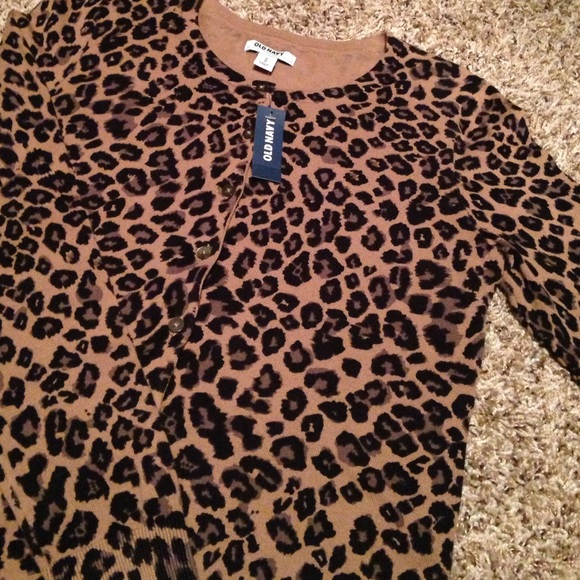 Old Navy Leopard Cardigan!