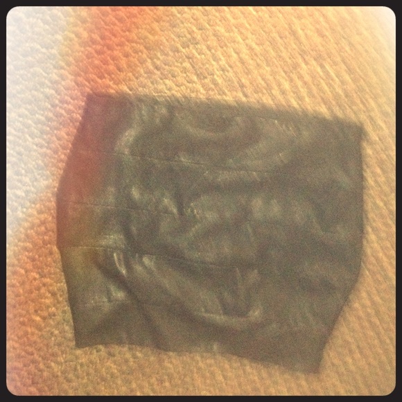 Leather skirt