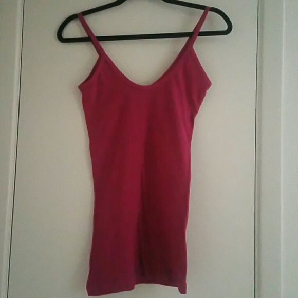 Tank tops - Picture 3 of 4