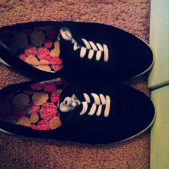 Jasmine black (9M) shoes