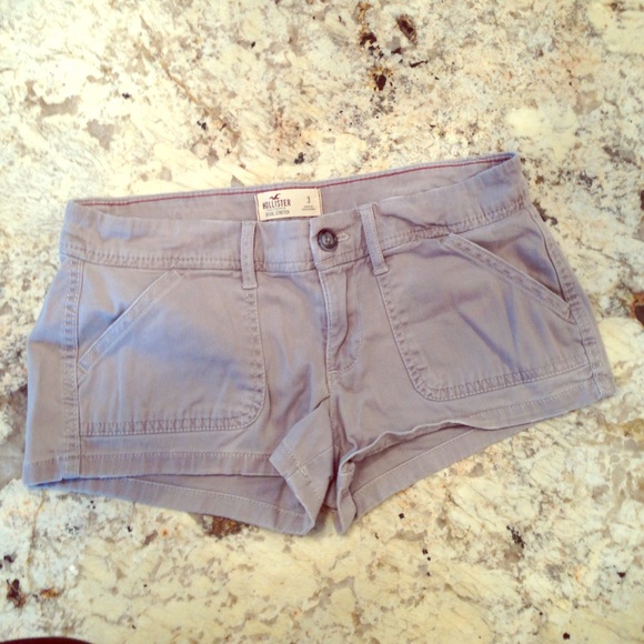 Hollister - Grey Shorts