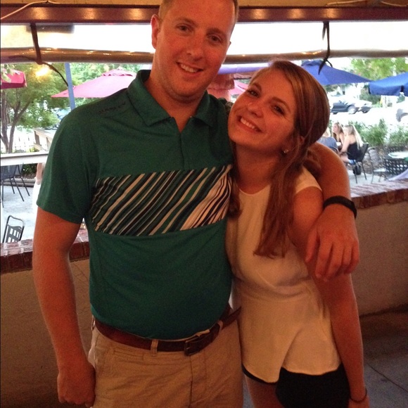 Meet your Posher, Alyssa - Picture 1 of 1