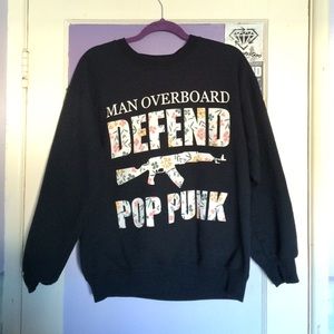Man Overboard crew neck