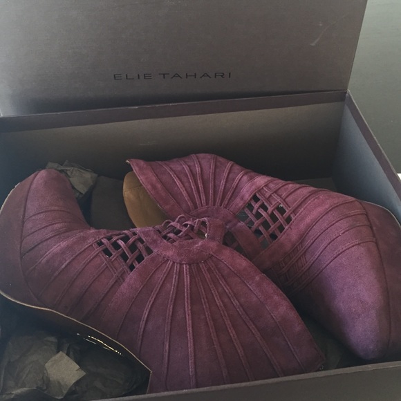 Ellie Tahari Bria Merlot bootie