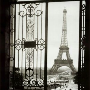 Meet your Posher, Evelyn