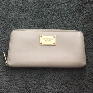 Authentic MIchael Kors Wallet