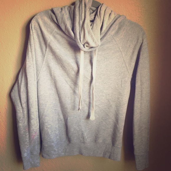 Drop neck sweater