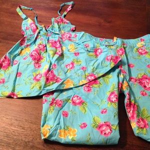 🎄FINAL PRICE🎄NWOT pajama set from Betsey Johnson