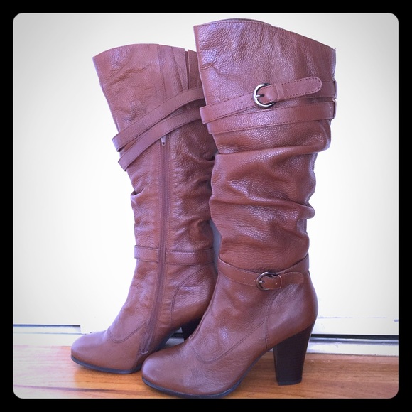 NEW brown knee high leather boots size 9.5