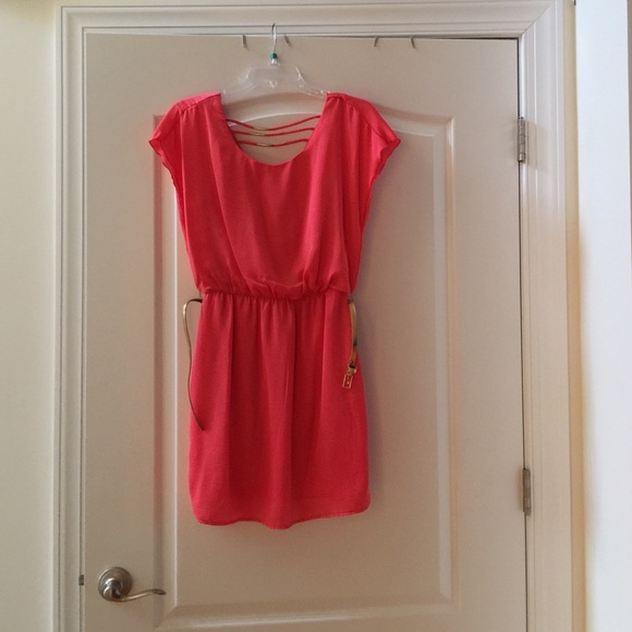 Dress never wear good condition size small