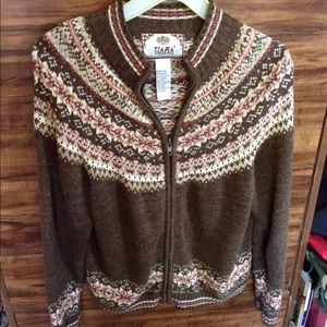 Awesome Brown w/multi colored print Sweater