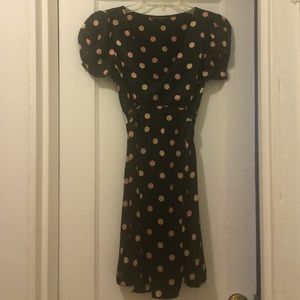 Satin Betsey Johnson mini dress w puff sleeve