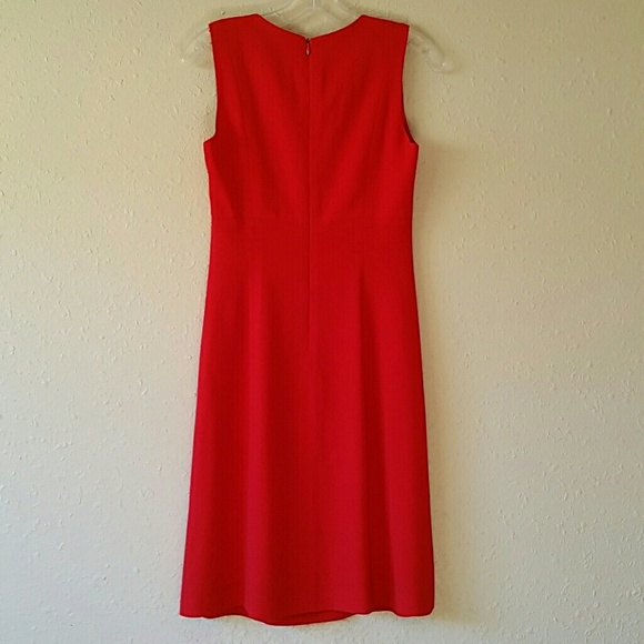 Red dress - Picture 2 of 2