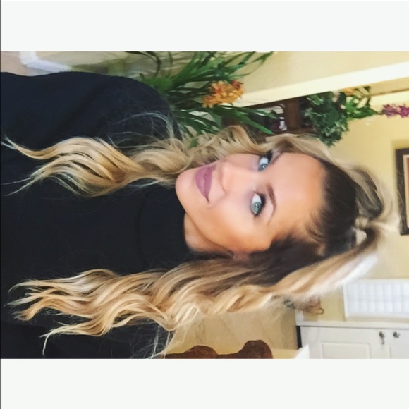 Hey Poshers! 💕 If you purchase one of my items .. - Picture 1 of 1