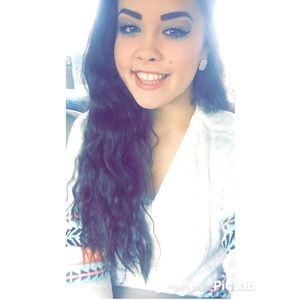 Meet your Posher, Emma
