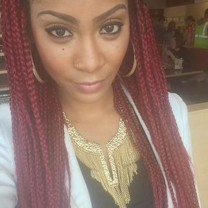 Meet your Posher, Amecia