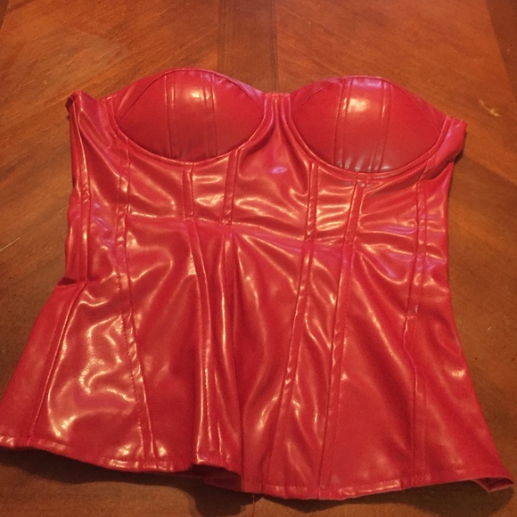 Strapless corset