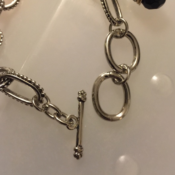 Rhodium&14k yellow gold plated pearls&onyx charms. - Picture 2 of 3