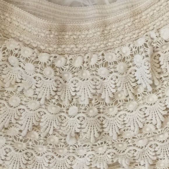 Laced shorts - Picture 2 of 2