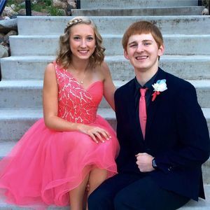 Meet your Posher, Isabel