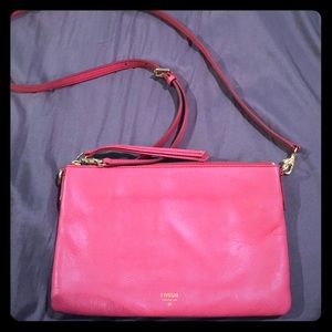 pink Sydney Top Zip Fossil cross body purse.