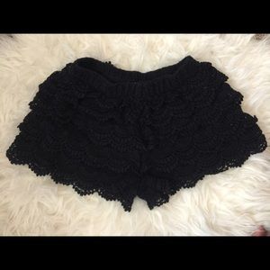Laced shorts