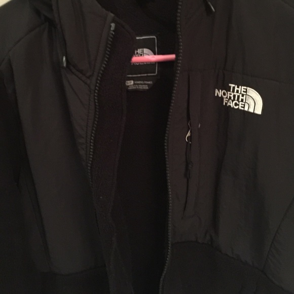Black north face jacket with hood