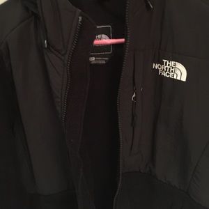 Black north face jacket with hood