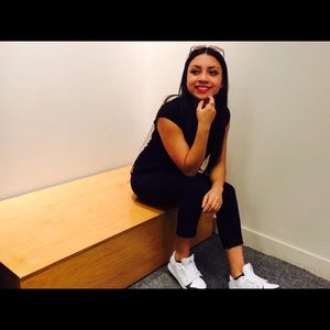 Meet your Posher, Yedany