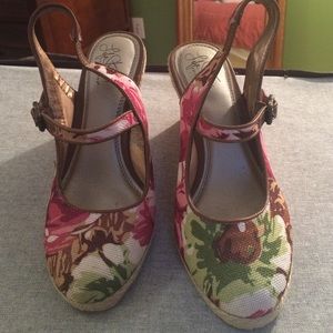 Floral Mary Jane Sling back, Fabric Countess Shoe