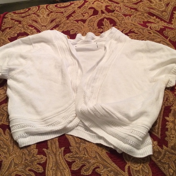 White crop sweater