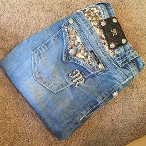 Miss Me Cuffed Capri