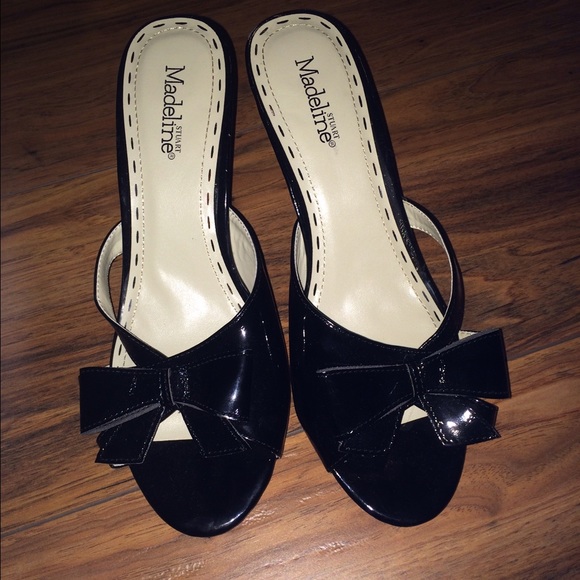 black heeled sandals