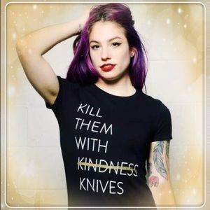 🎉CLOSET CLEAROUT 🎉HP🎉⚡️Kindness Never Works tee