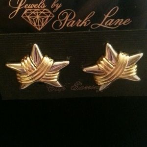 Aquarious Clip earrings