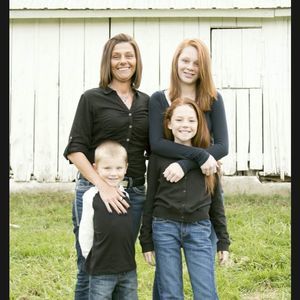 Meet your Posher, Tara