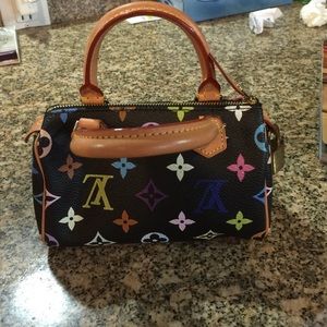 Mini Louis Vuitton purse