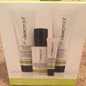 Clear proof the to go set Mary Kay face wash