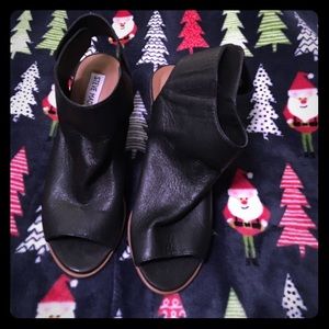 Steve Madden booties