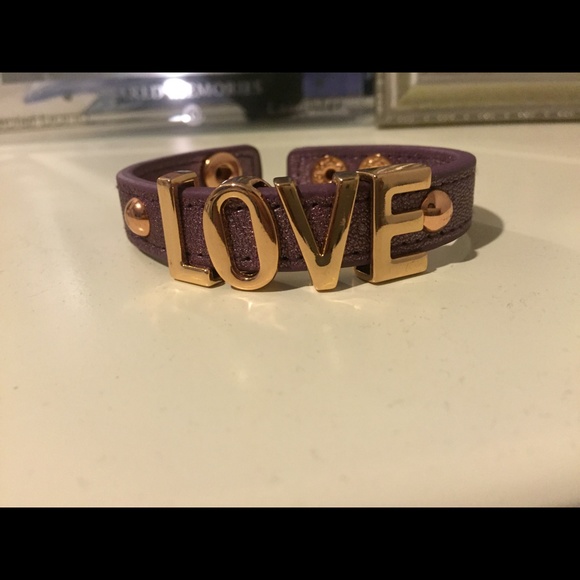 BCBG Love Bracelet. never Worn!!!!!! - Picture 1 of 2