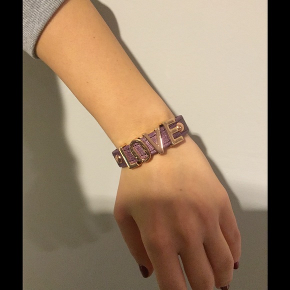 BCBG Love Bracelet. never Worn!!!!!! - Picture 2 of 2