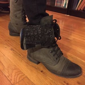 Steve Madden fold down combat boots with flannel.