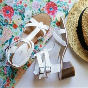NWOT White Sandals with Chunky Heels