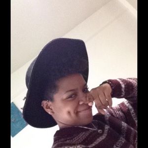 Meet your Posher, Kaliyah