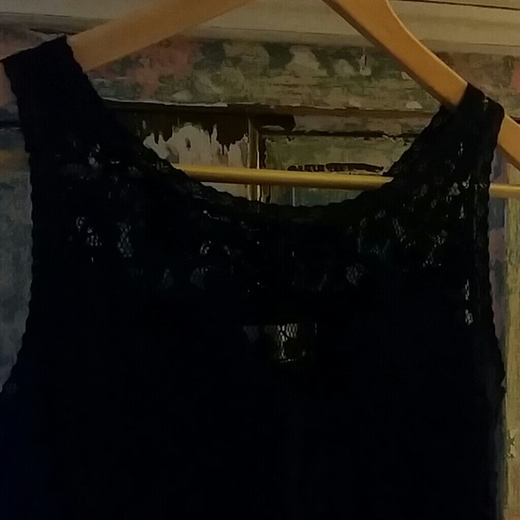 cute top hollister - Picture 2 of 4